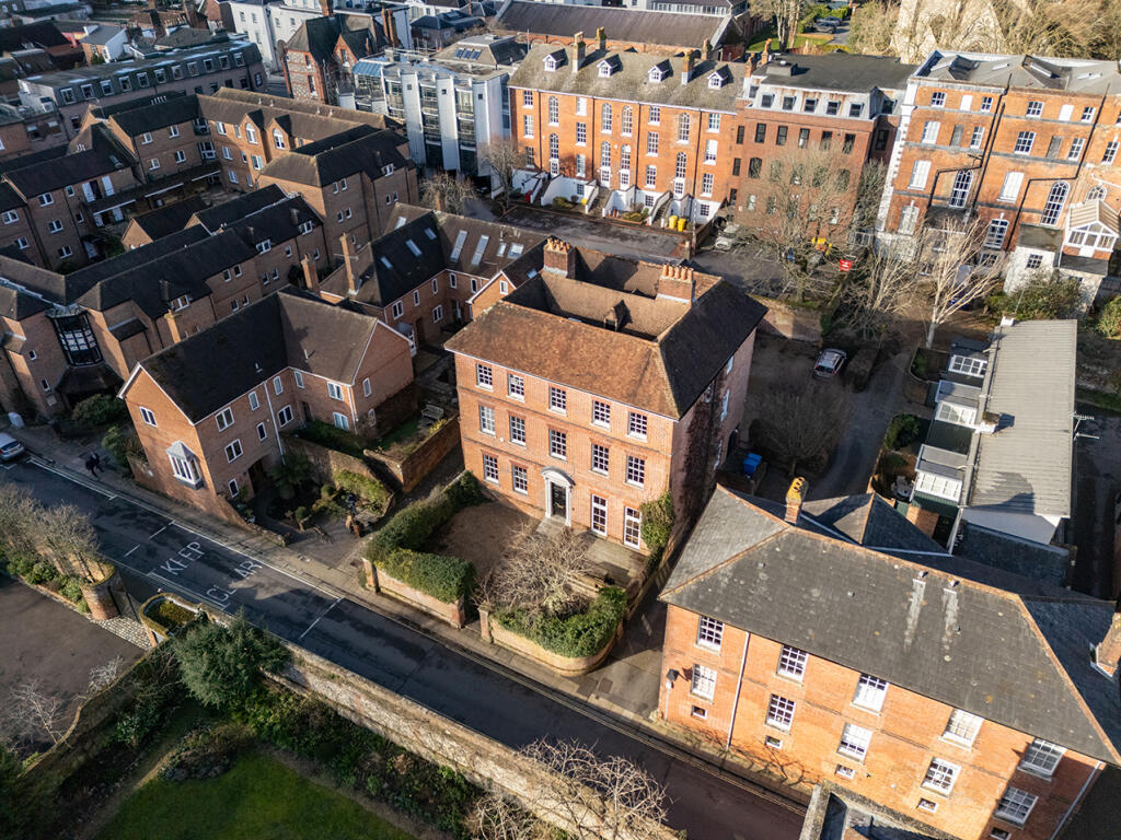 Main image of property: Chernocke House, St Thomas Mews, St Thomas Street, Winchester, Hampshire SO23 9HG