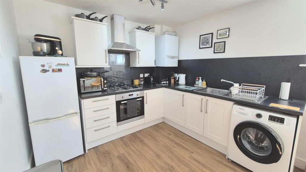 Main image of property: Ashville House, Farlington