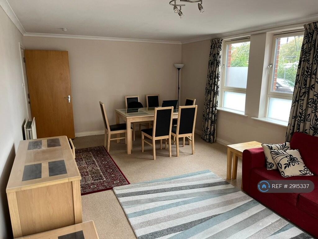 Apartment in Glasgow - More