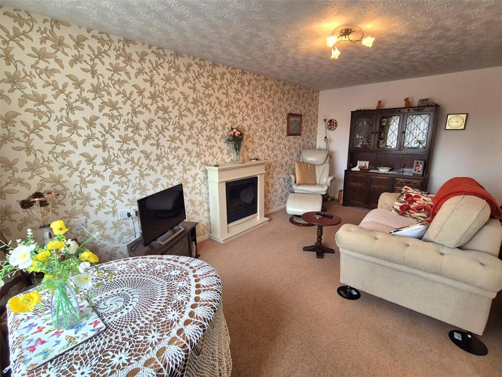 Apartment in Coventry, West Midlands - View 3
