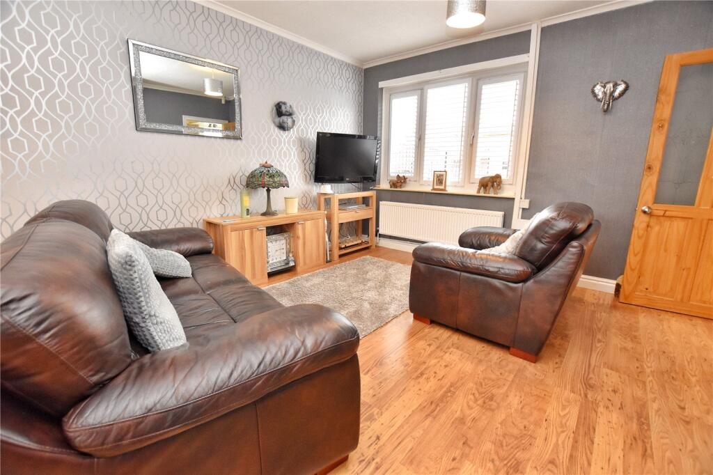 House in Tameside, Greater Manchester - View 4