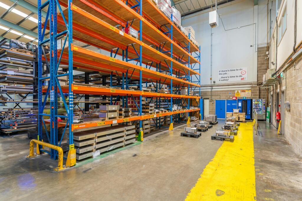 Unit R1 Cabot Park, St Andrews Rd, Avonmouth-68.jpg