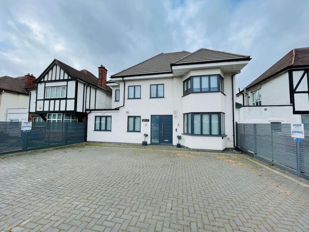 Main image of property: Arendale Court, Hendon Way, London