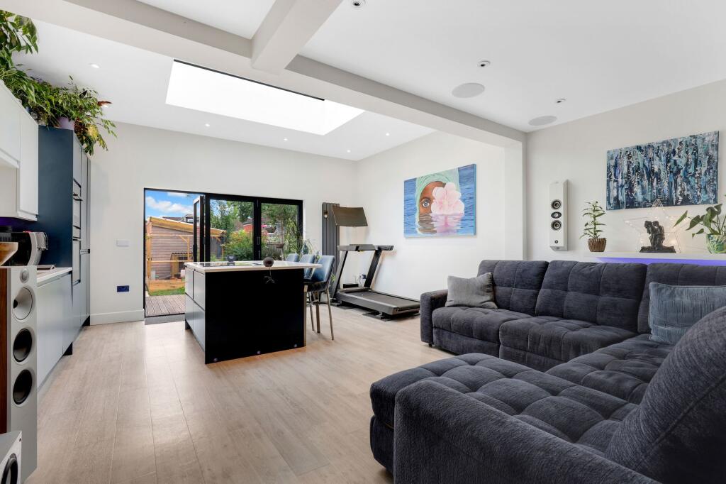 House in Nottingham, Woodthorpe