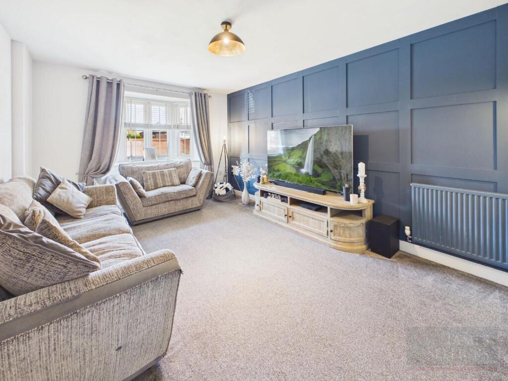 House in Blaby, Glenfields - View 2