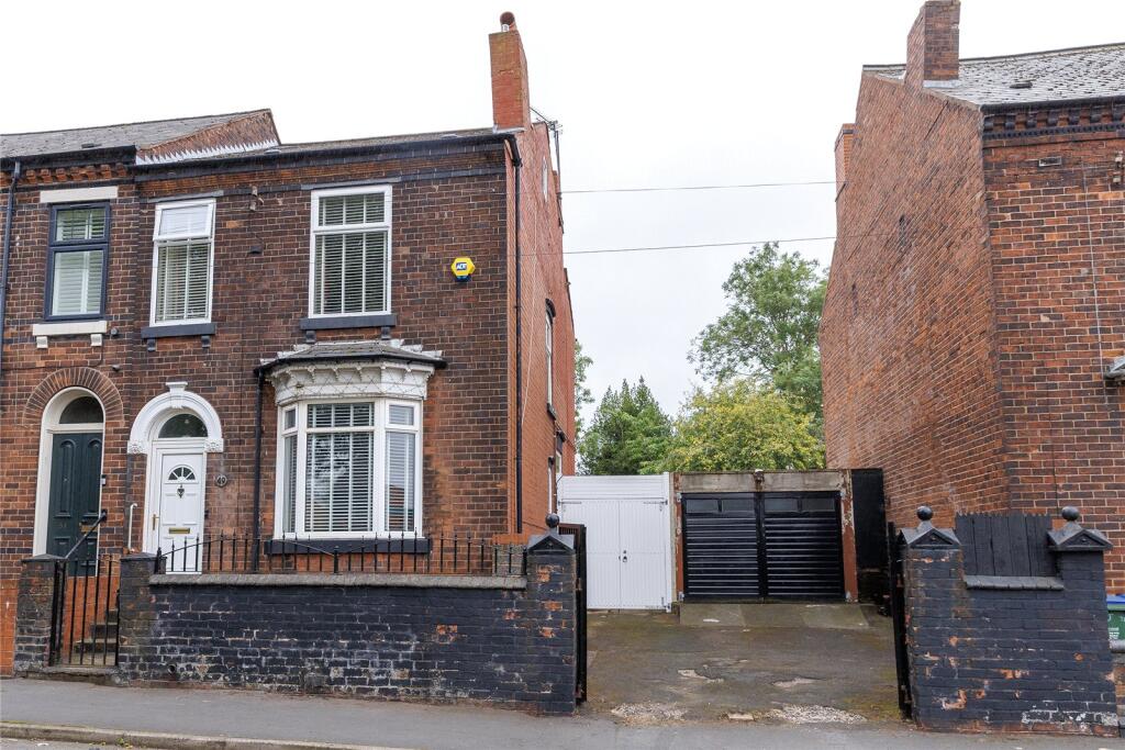 Crosswells Road, Oldbury, West Midlands, B68