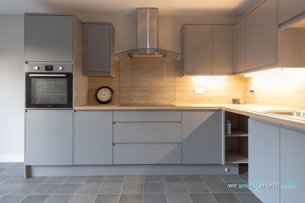 Main image of property: Stannington Road, Sheffield, S6 5QN