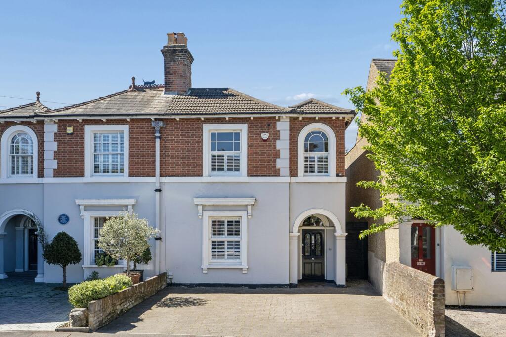 Main image of property: Villiers Road, Oxhey Village, WD19