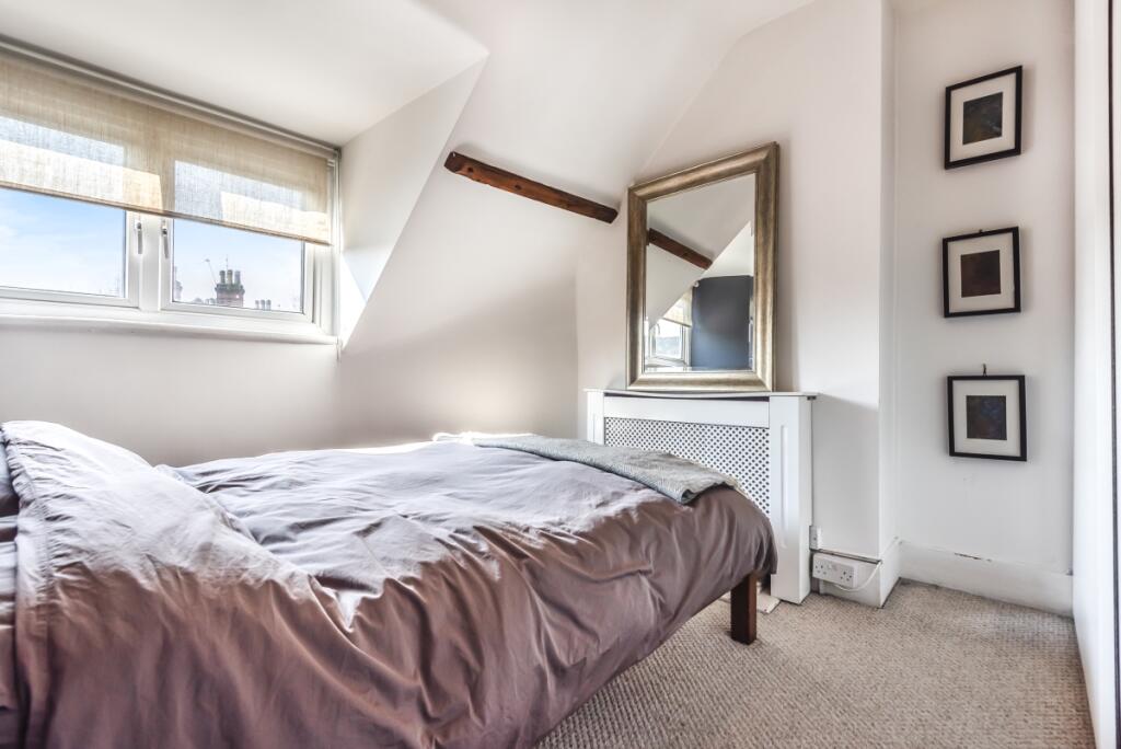 Apartment in London - View 4