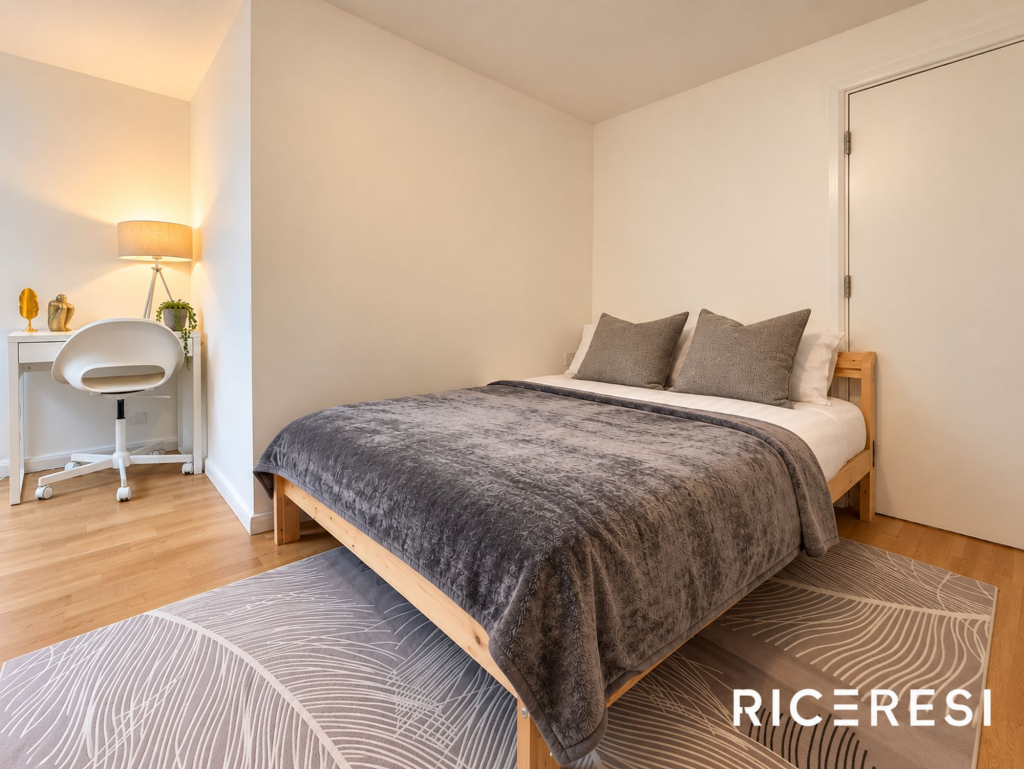 Main image of property: 35 Sherwood Gardens, London, E14