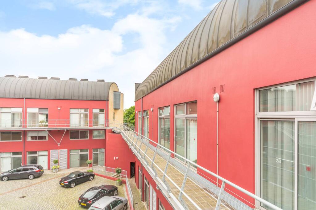 Main image of property: Piano Lane, Stoke Newington, London, N16