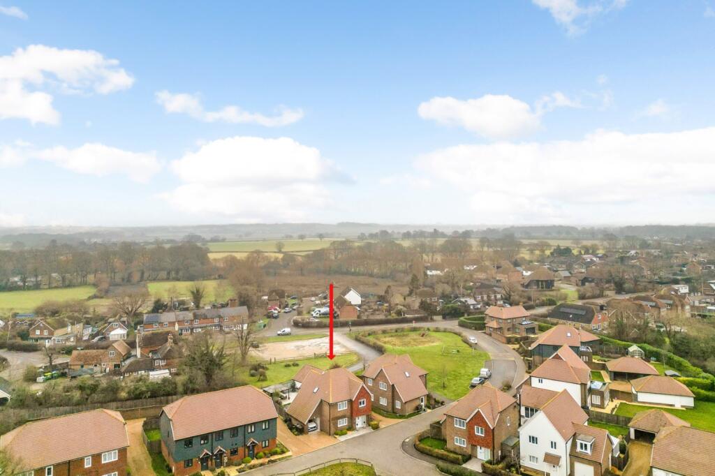 Kings Close, Shadoxhurst, Ashford, Kent, TN26 photo 2