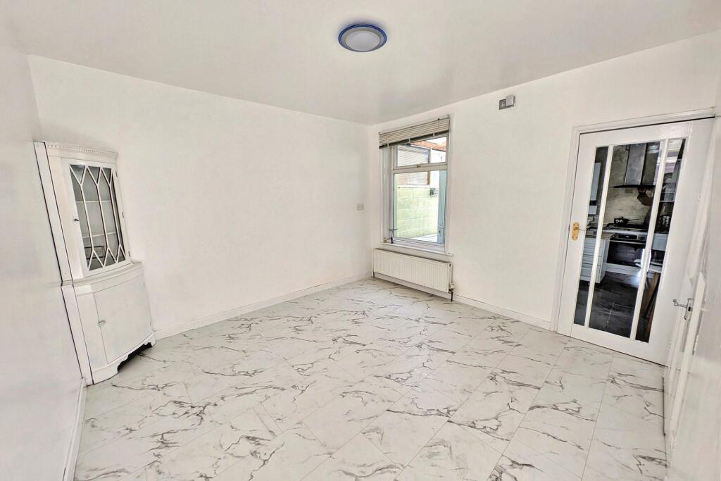 Additional image 15 of Springbourne