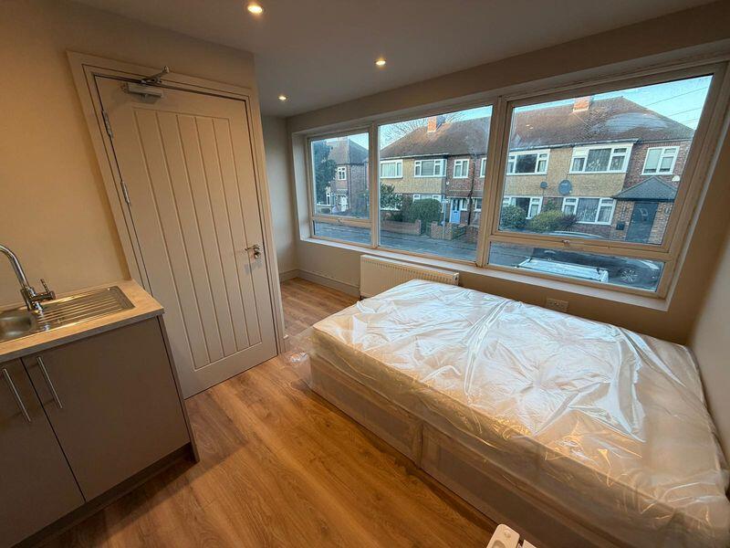 Main image of property: Old Farm Road, West Drayton, UB7