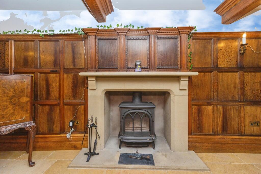 House in Tameside, Hollingworth - View 5
