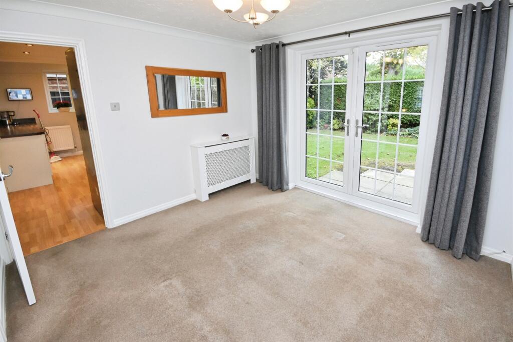 House in Braintree, Great Notley - View 4
