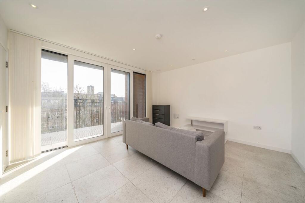 Apartment in London, St. George in the East, Stepney - View 3