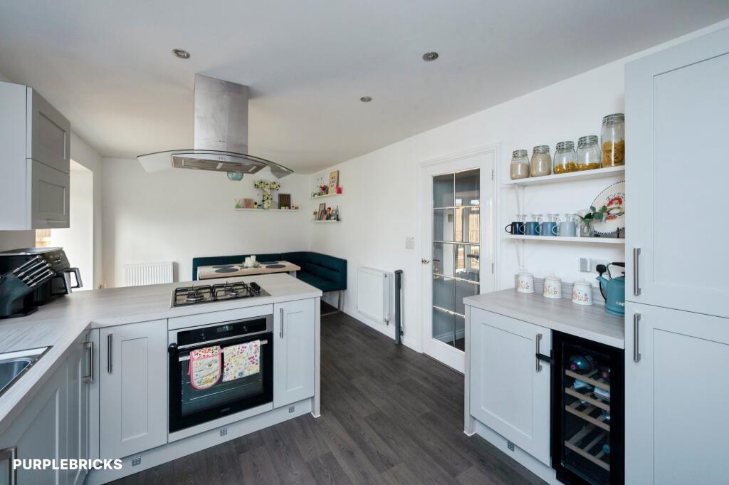 House in Ashfield, Sutton in Ashfield, Nottinghamshire - View 3