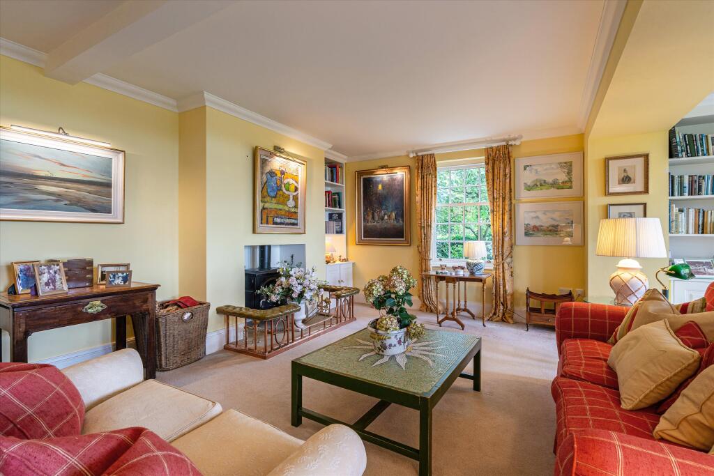 House in Basingstoke and Deane, North Oakley, Hannington - More