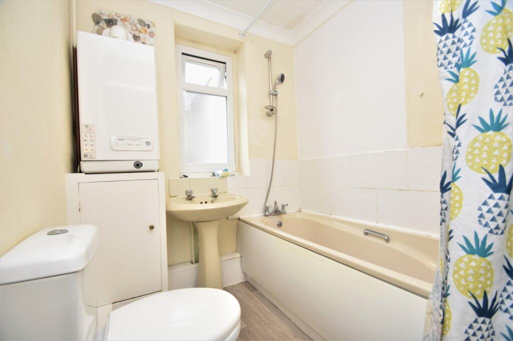 Apartment in Portsmouth - View 4