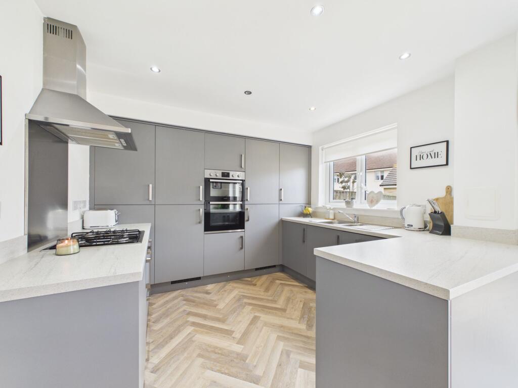 House in Motherwell - View 5