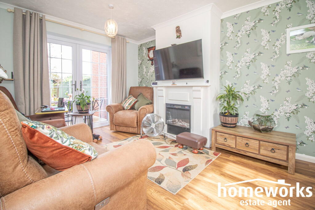 House in Ipswich - View 3