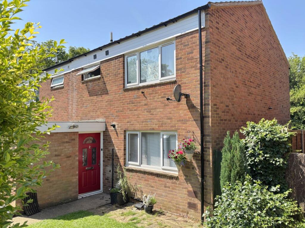Main image of property: Linnet Close, Letchworth Garden City, SG6