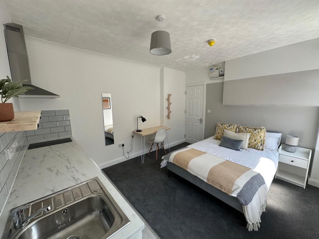 Main image of property: Room 1 Prebend Street, Bedford