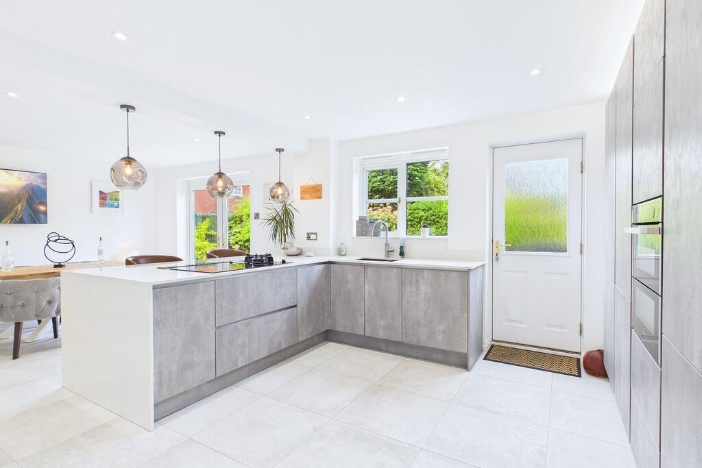 House in Warwick - View 3