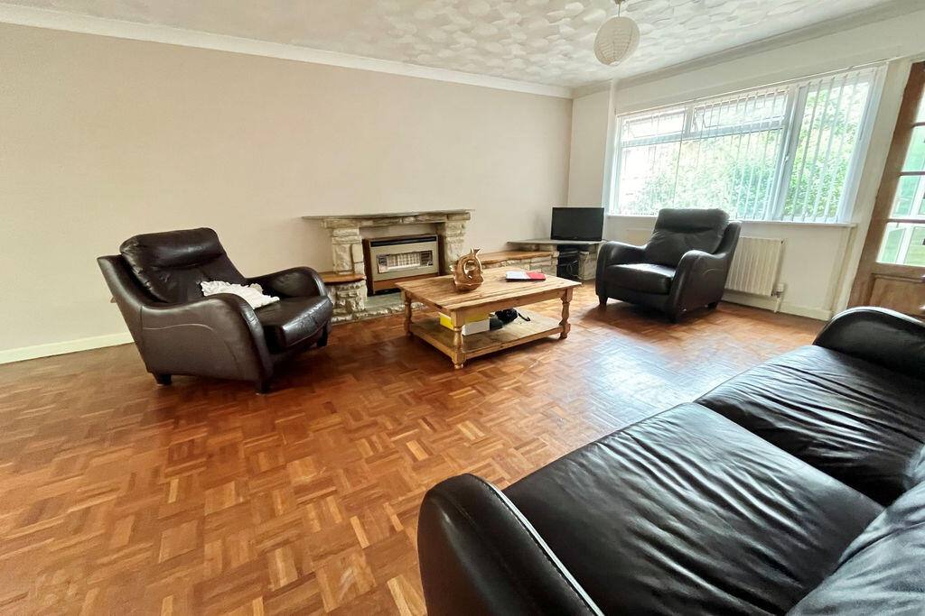 House in Gosport, Hampshire - View 4