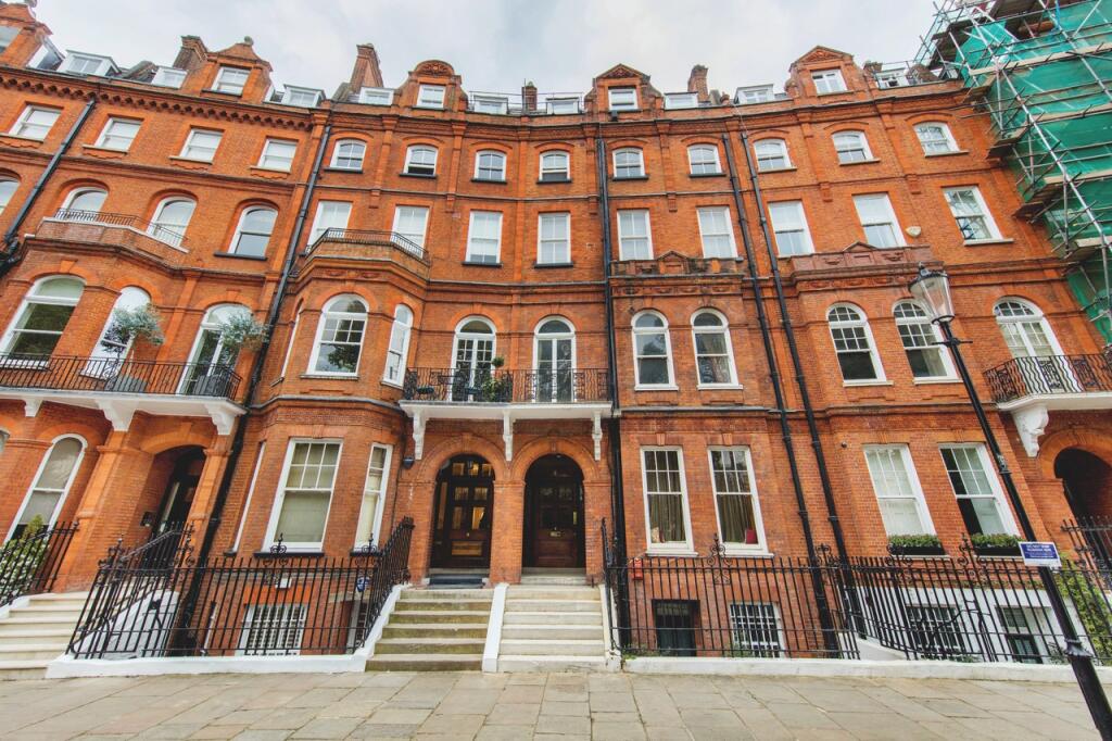 Main image of property: Lennox Gardens, Sloane Square, SW1X