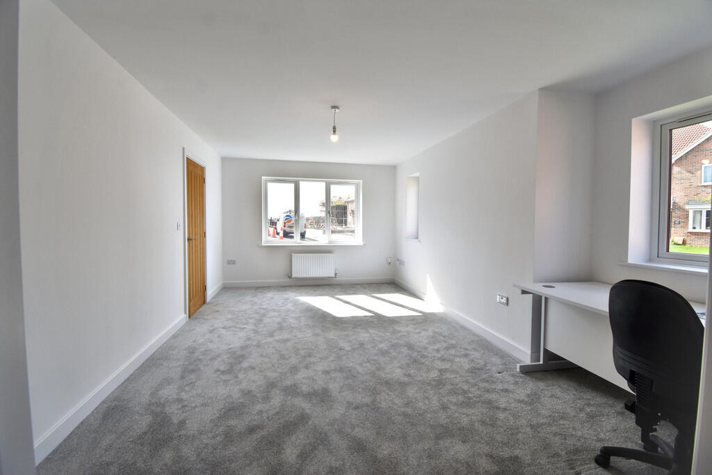 1 Blackberry Way, Louth LN11 8FY photo 3