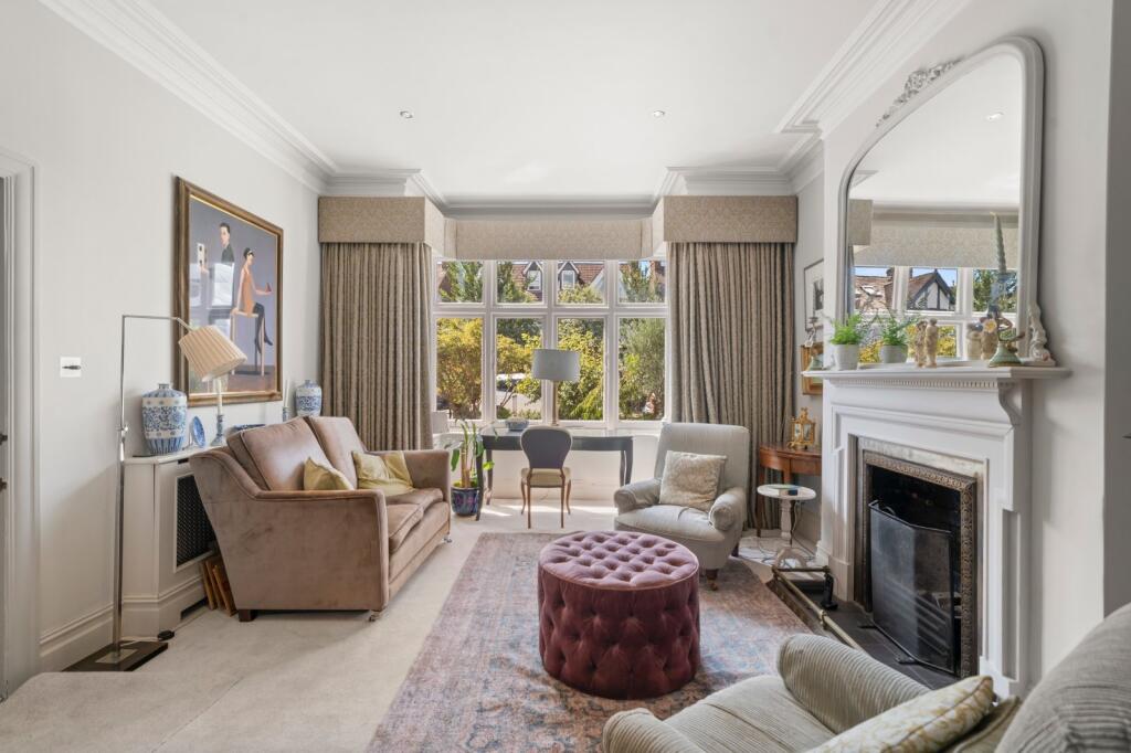 House in London - View 3