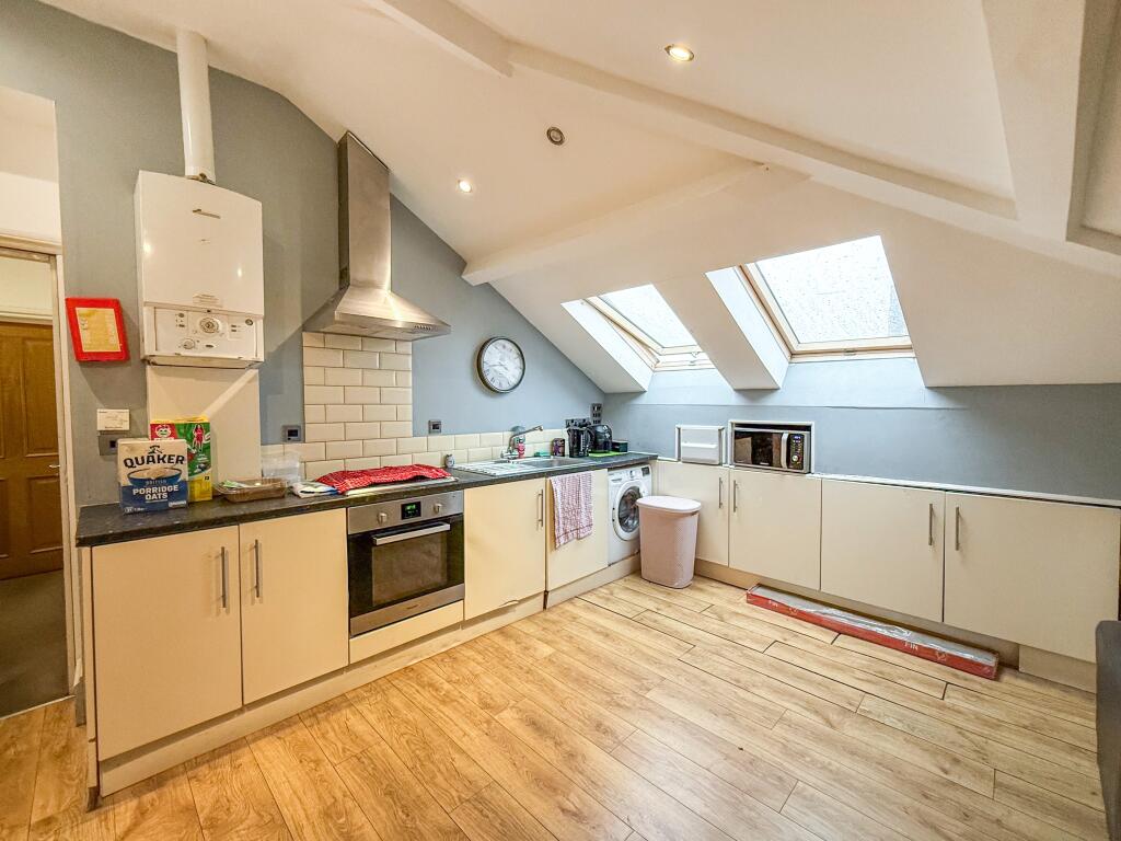 Additional image 8 of 19 Claremont, West Yorkshire, BD7 1BG