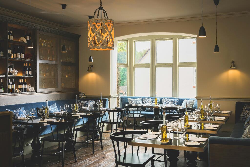 JR20160929_SteinsMarlborough_Interiors17.jpg