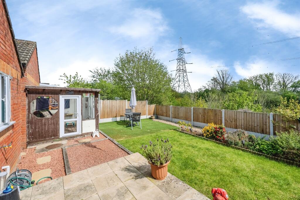 Sunnycroft, Portskewett, Caldicot photo 2