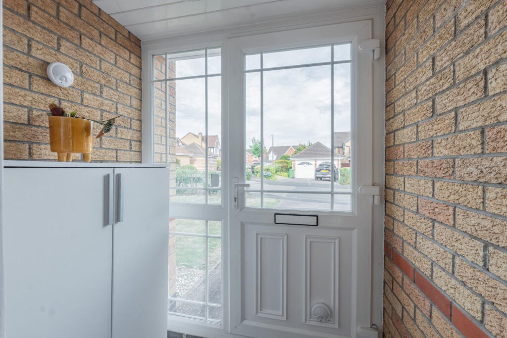 House in Solihull, Sharmans Cross - More