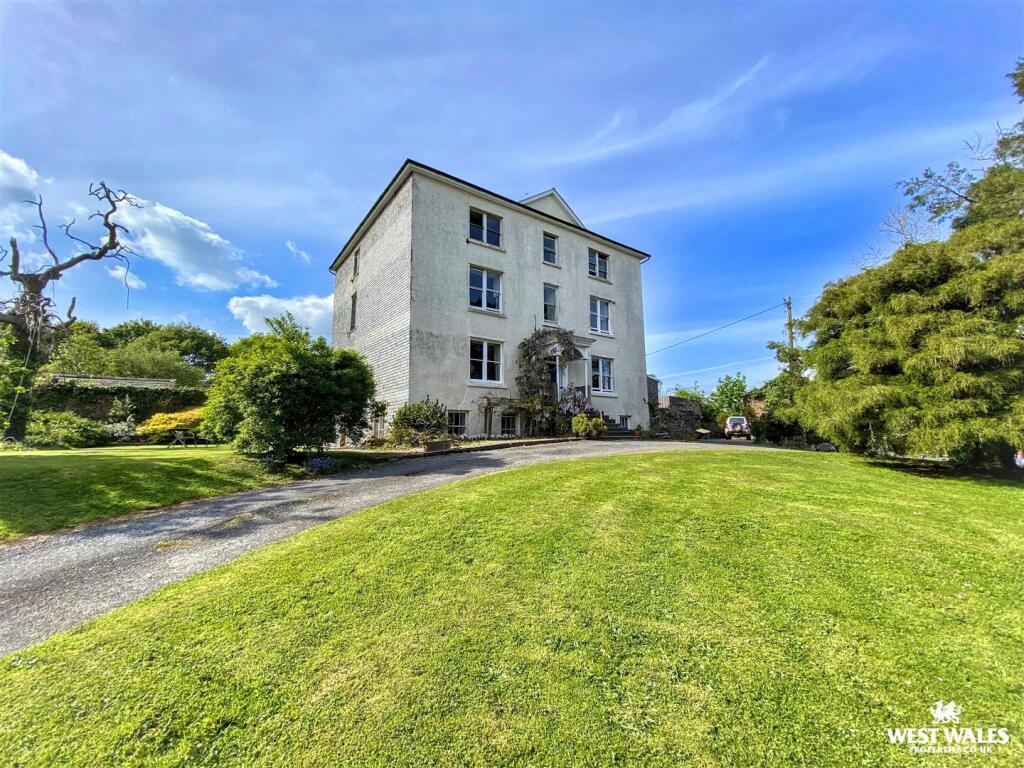 Main image of property: Begelly, Kilgetty