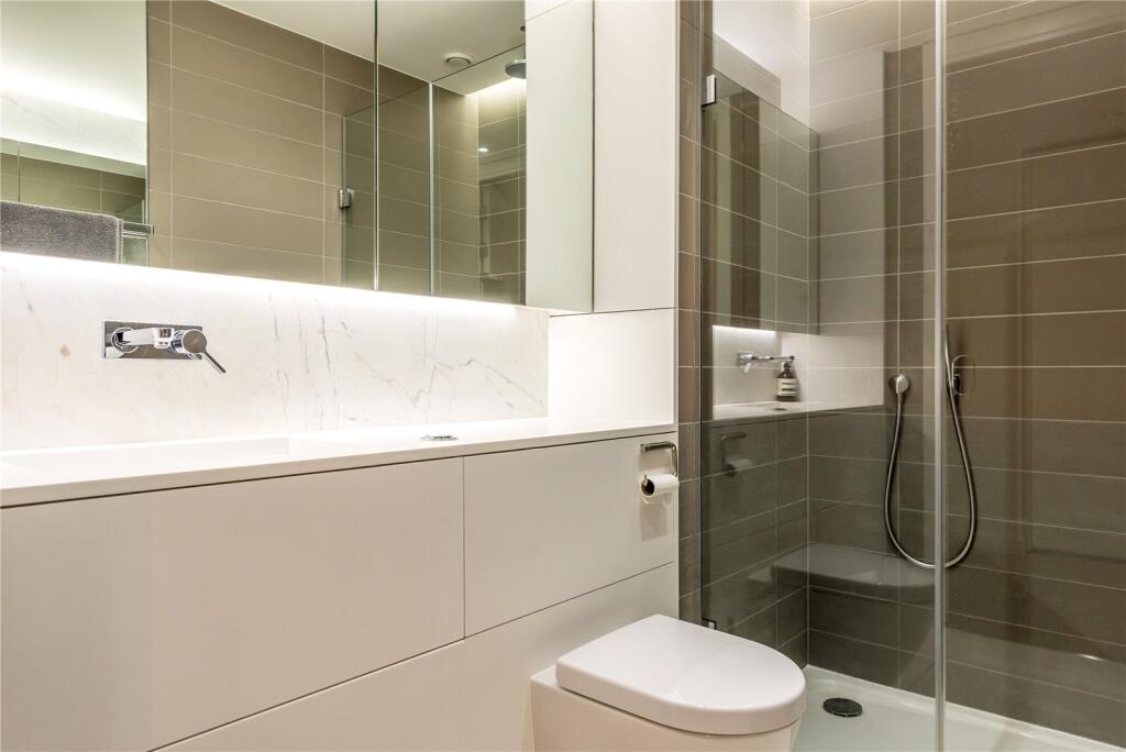1 bedroom maisonette for rent
