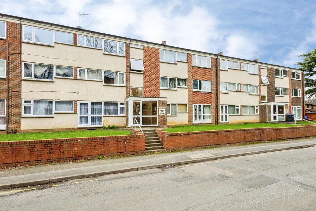 Main image of property: Cliftonville Court, Northampton