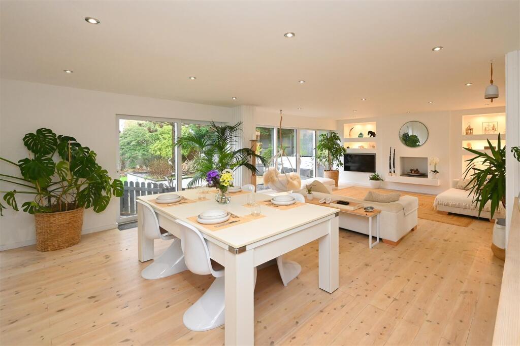 Main image of property: Leigham Drive, Harborne, Birmingham, B17