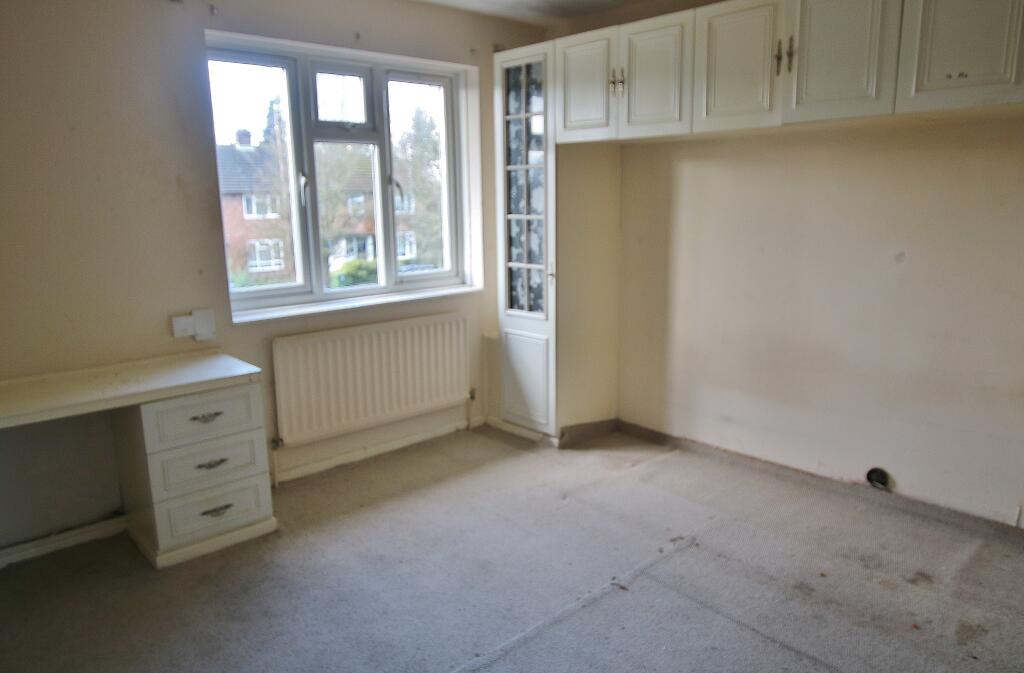 House in Southampton - More