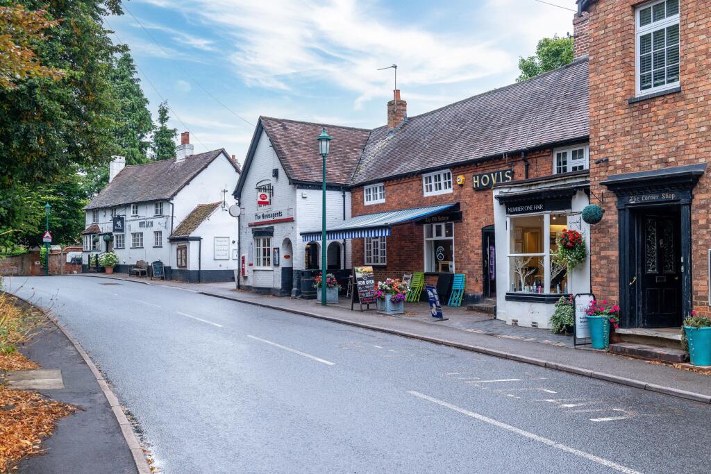 Additional image 11 of Lapwing Drive,
Hampton-In-Arden,
B92 0BF