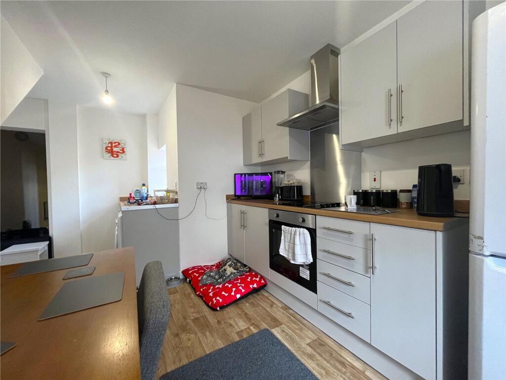 Apartment in Sandwell, Mesty Croft - View 5