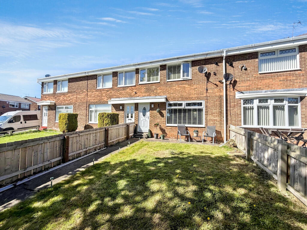 Main image of property: Callington Close, Bournmoor, Houghton Le Spring, Durham, DH4 6BL