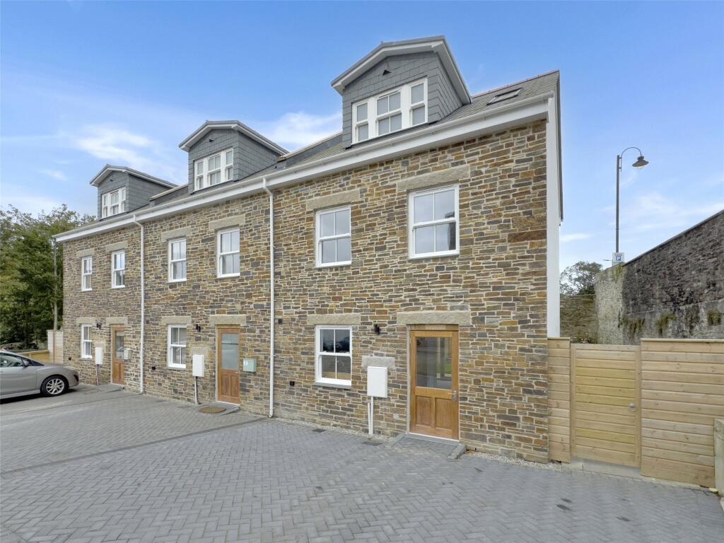 House in Bodmin, Cornwall - View 2