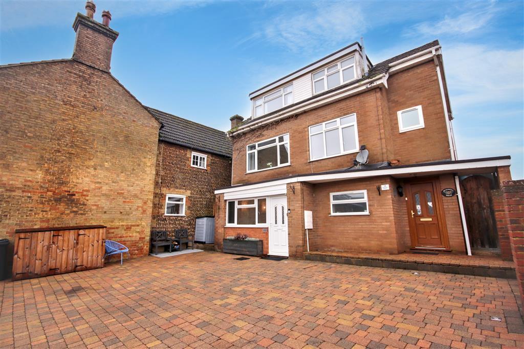Main image of property: Biggleswade Road, Potton, Sandy
