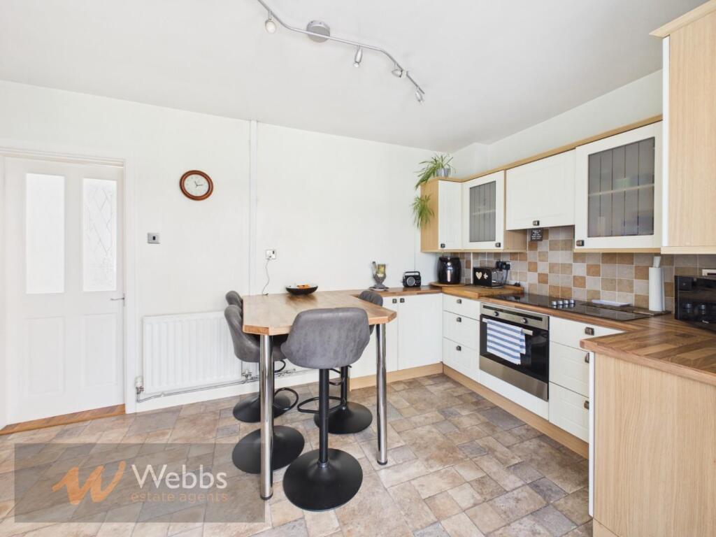 House in Walsall, West Midlands - More