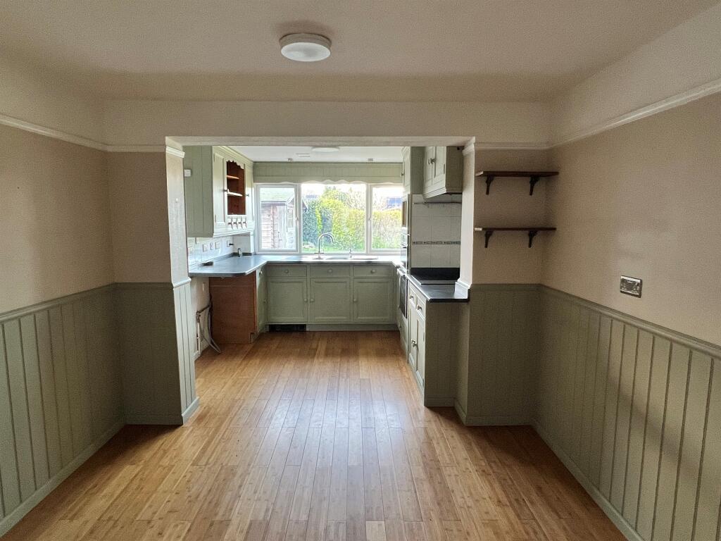 Additional image 4 of Manor Close, Templecombe