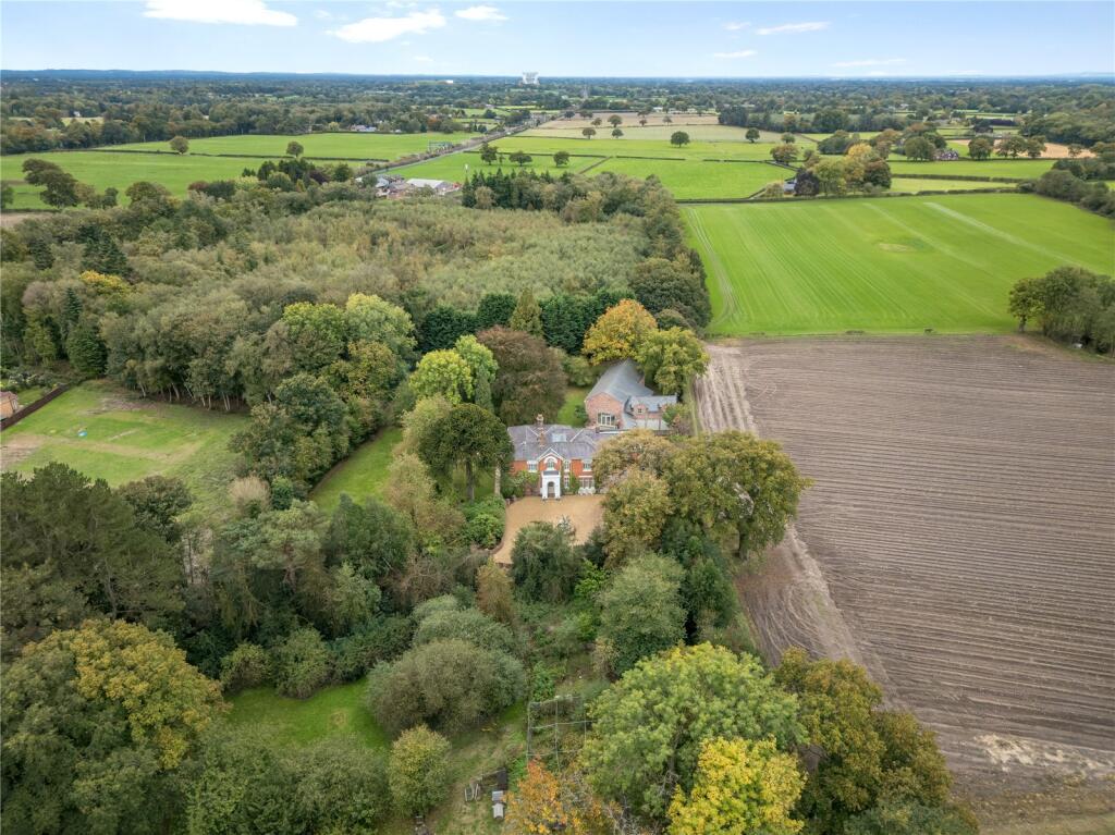 Knutsford Road, Chelford, Cheshire, SK11 photo 3